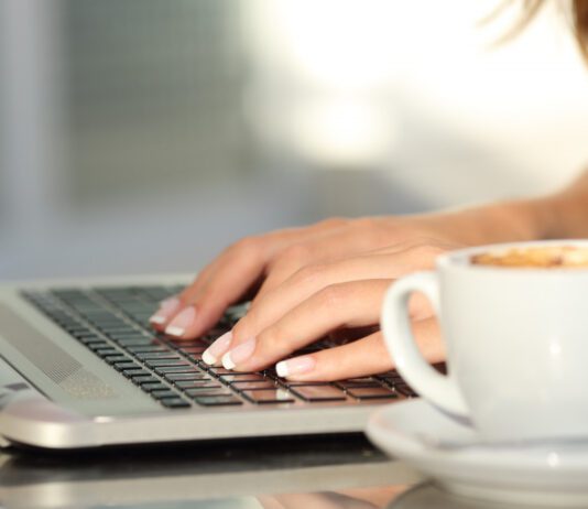 Преимущества использования CRM в сфере интернет-торговли